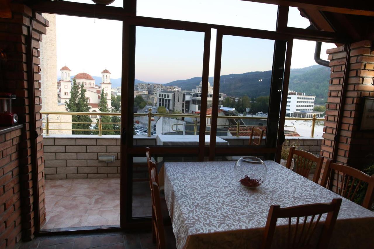 Hotel Pasarela Berat Exterior photo